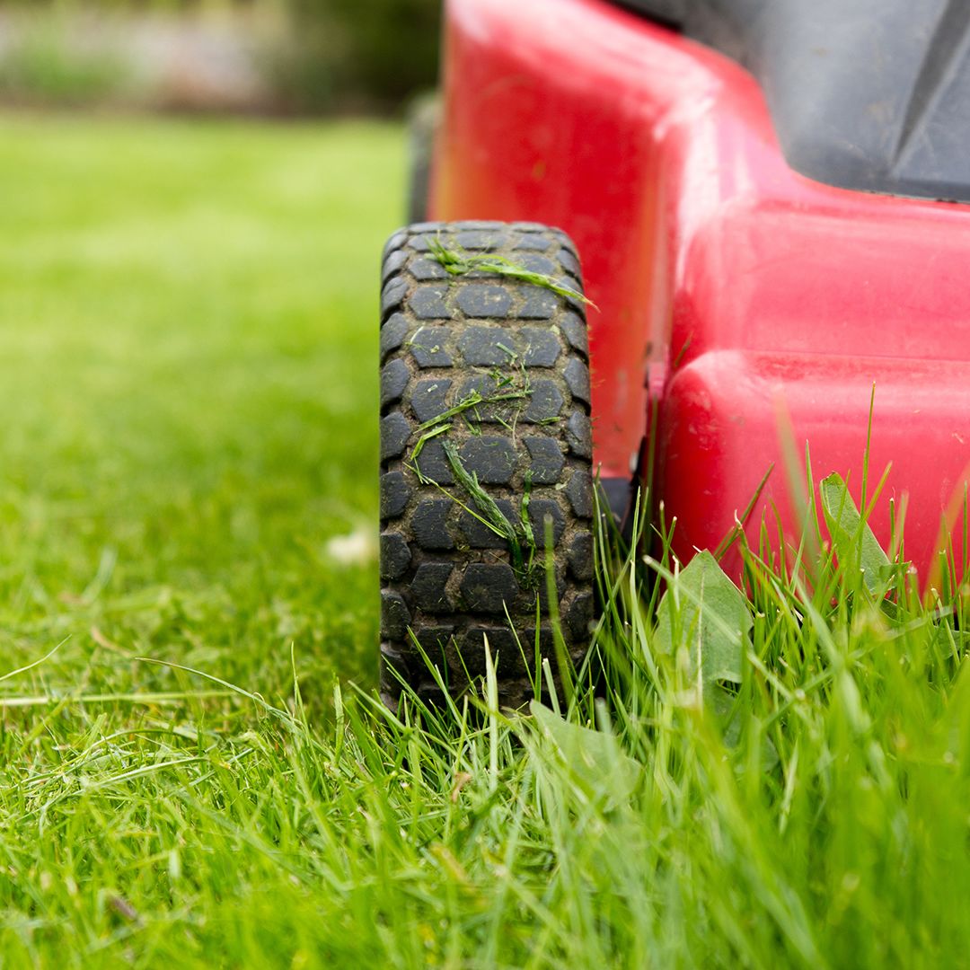 lawn mowing tips